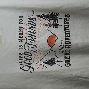 Maurices NWT Adventure Graphic Tshirt